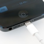 Apple LIGHTNING TO USB CABLE